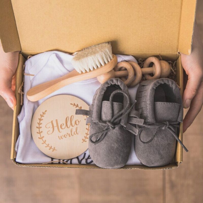 etna-baby-boy-shower-gift-box