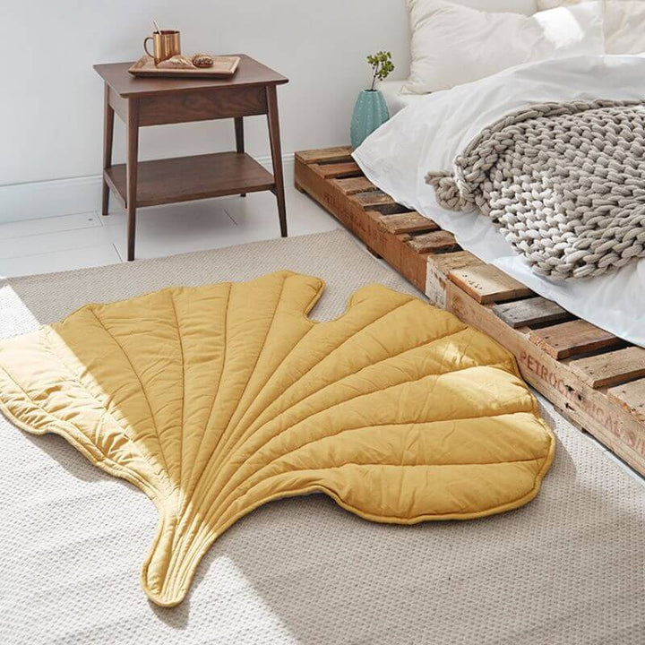 Yellow-leaf-baby-play-mat