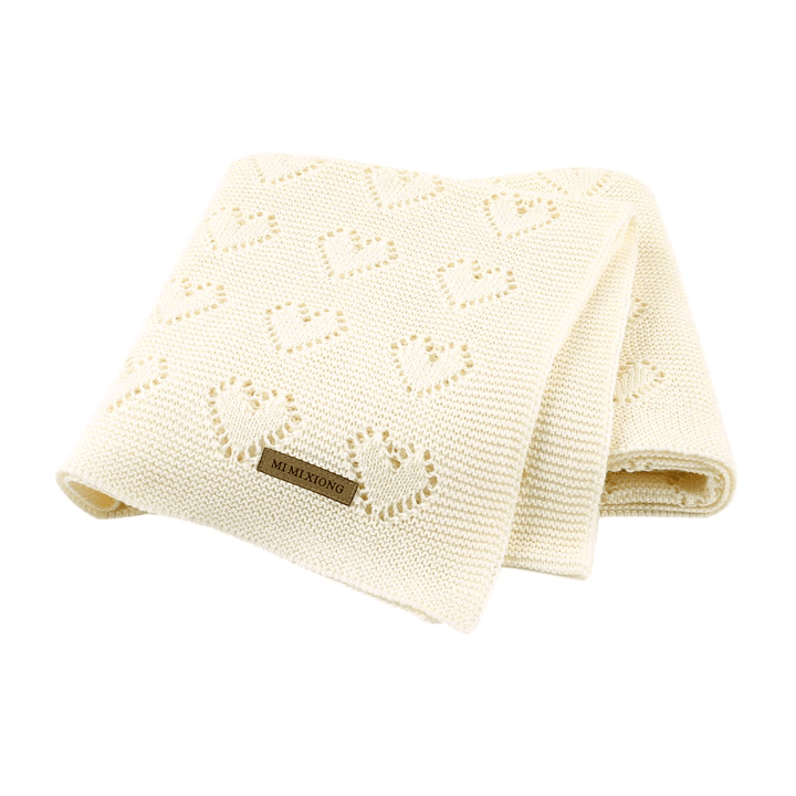 ivory-baby-cot-blanket-hearts