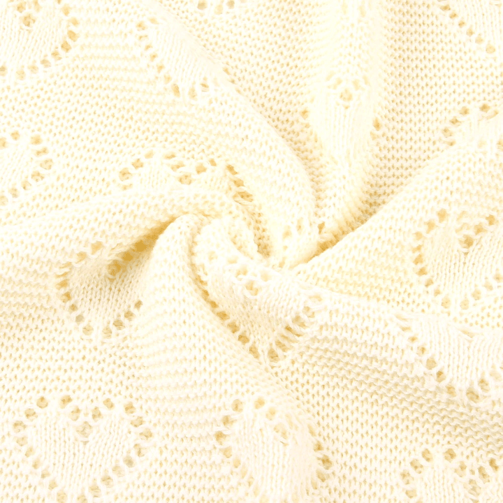 soft-knit-baby-blanket-cream-hearts