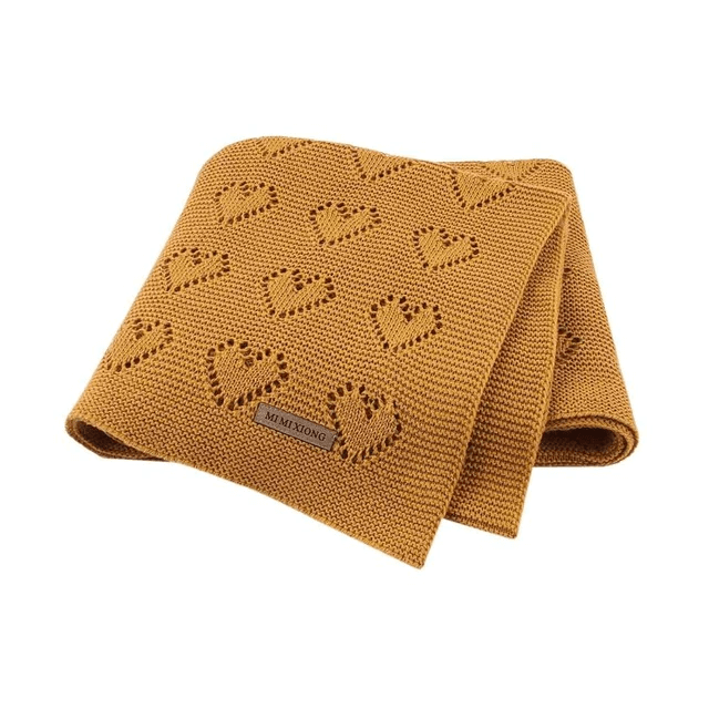 yellow-baby-cot-blanket-hearts