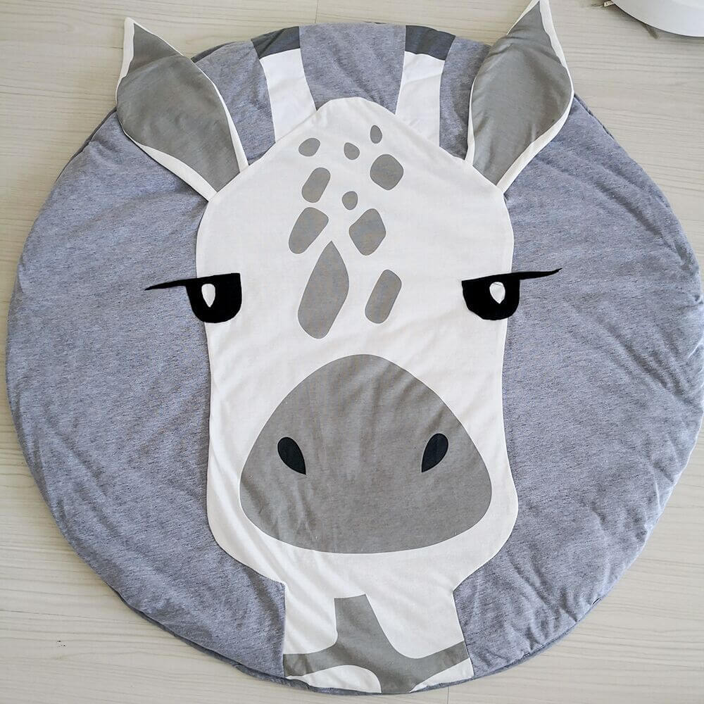 giraffe-Crochet-Play-Mat-bukkub